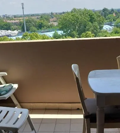 Quarto em Acomodações Particulares Stanza In Privato Zona San Vitale